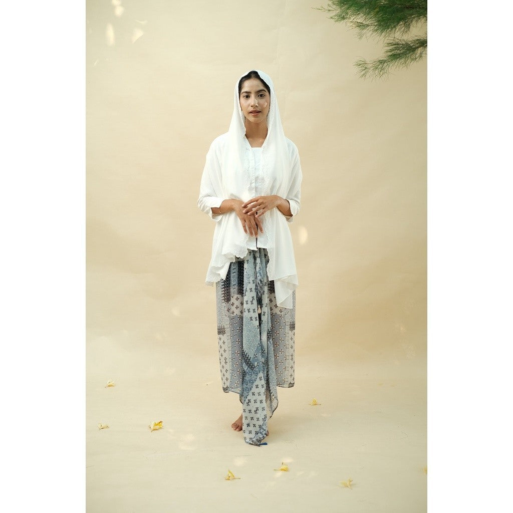 Embroidery HIjab Shawl - Malek - Snow