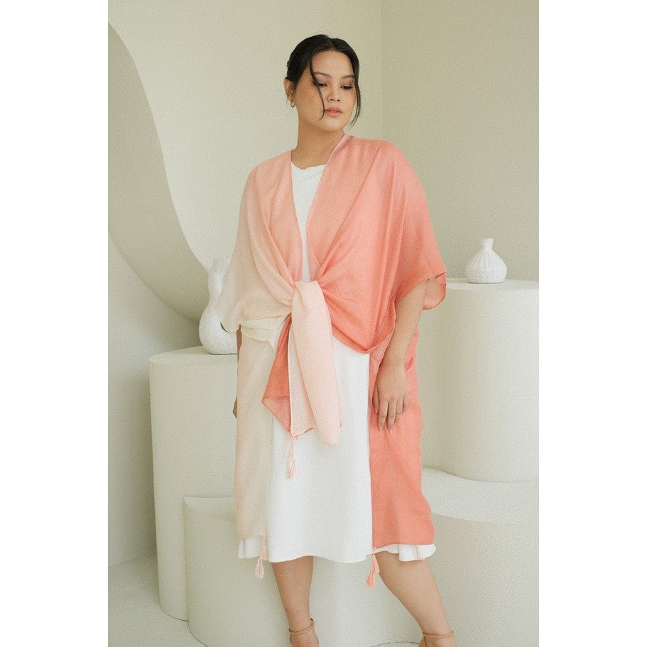 Alia Outer in Pink