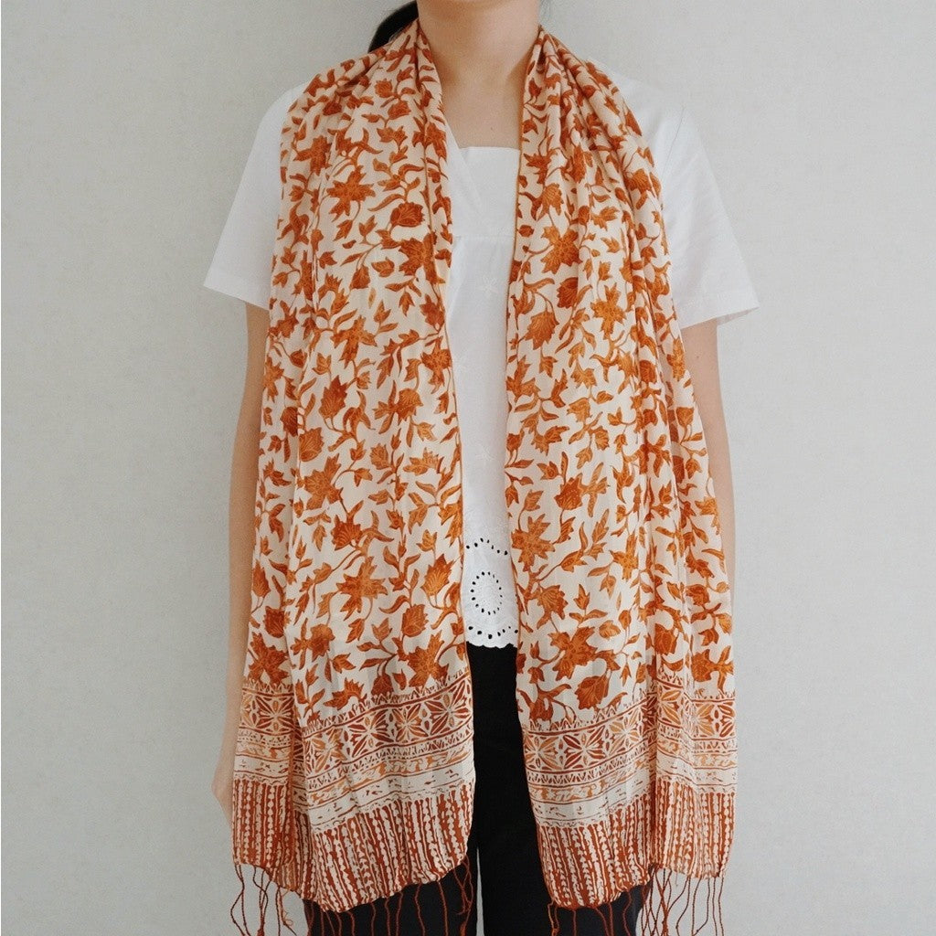Syal Batik Sutra Terracotta 02