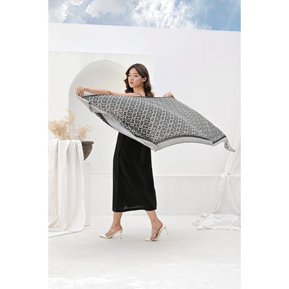 Talitha Black Shawl