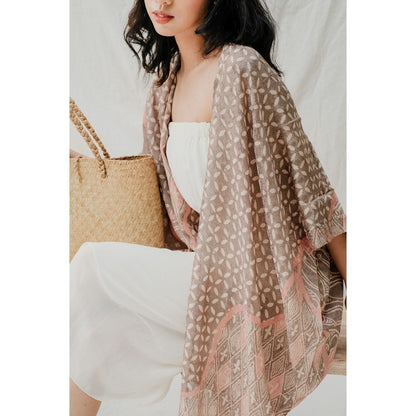 Kirana 56 Outer Kaftan Batik