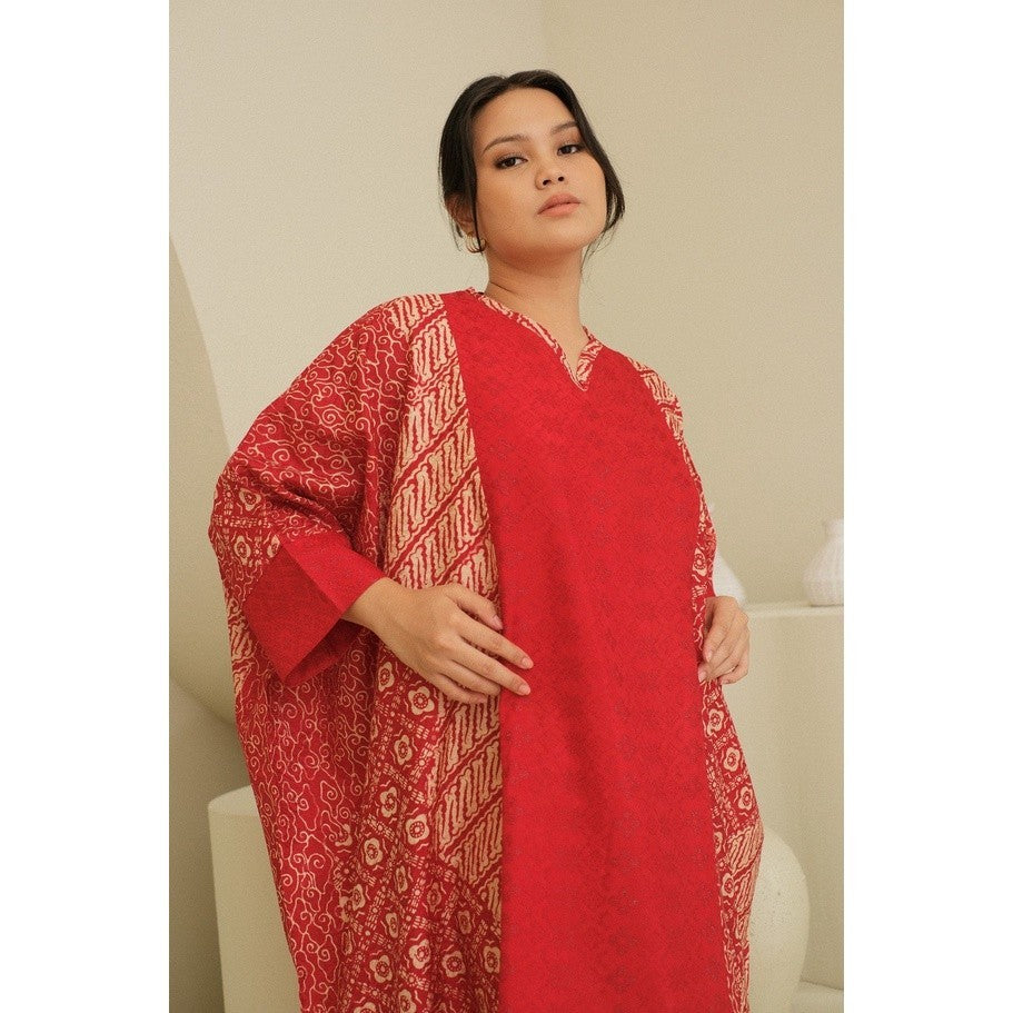 Kaiyana Kaftan Batik Dress - Red