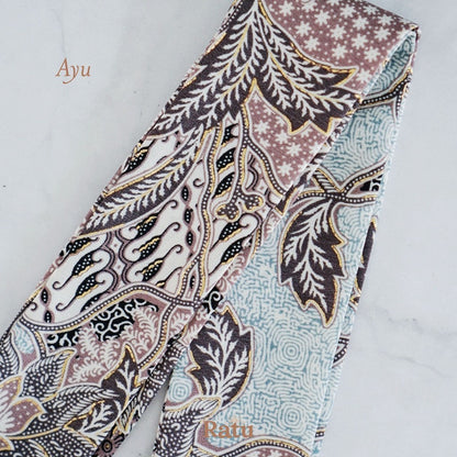 Ayu - Twili Pita Syal