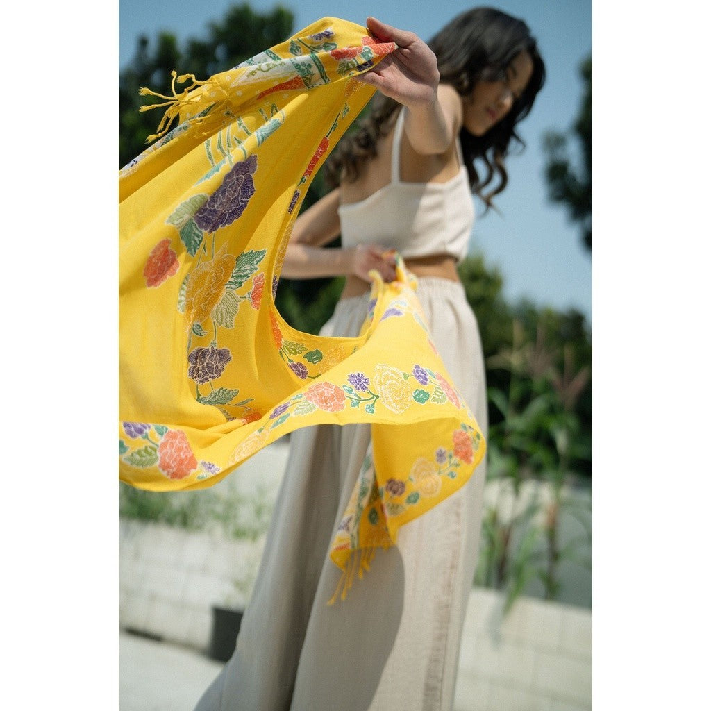 Selendang Batik Encim Plain Yellow