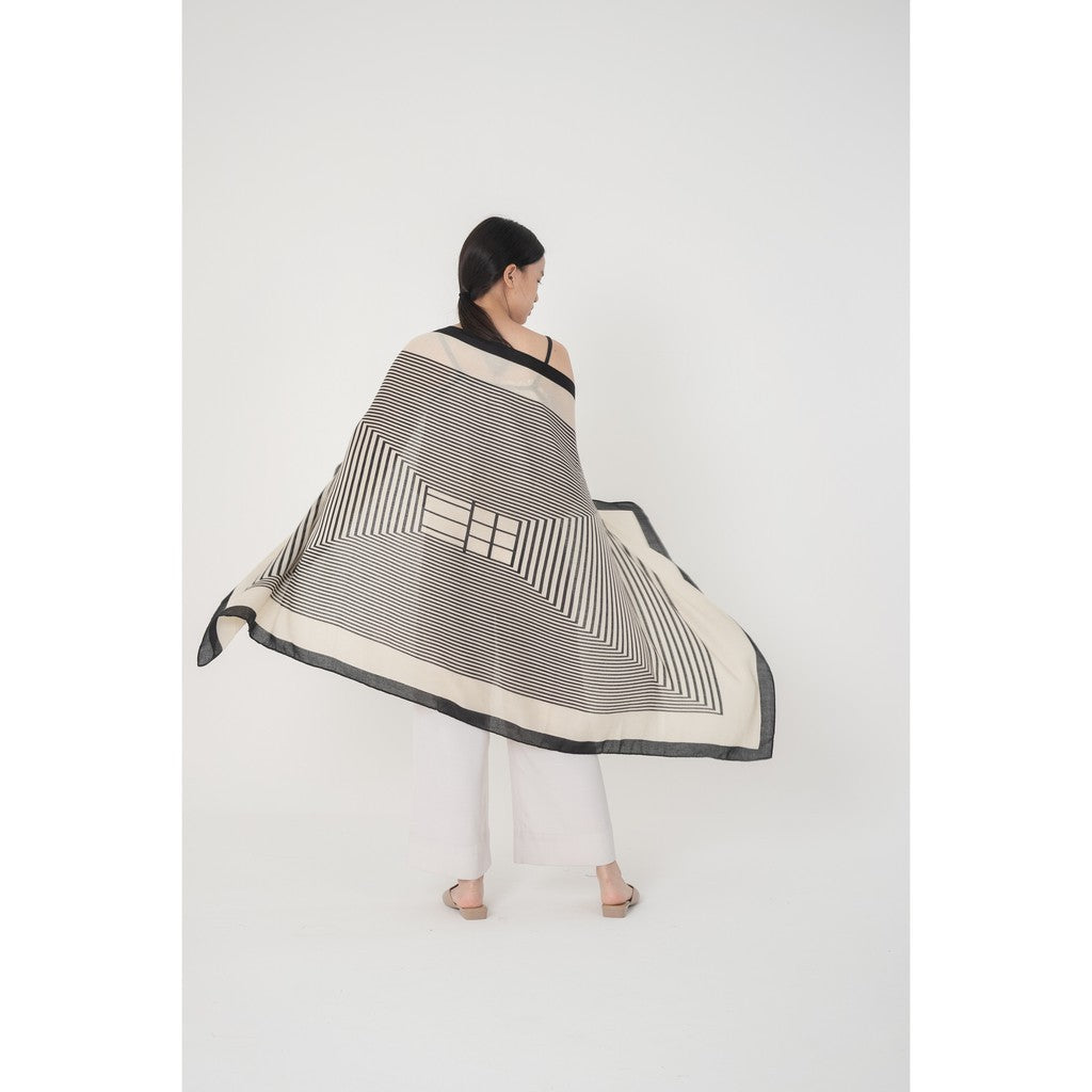 Muthia in White Shawl