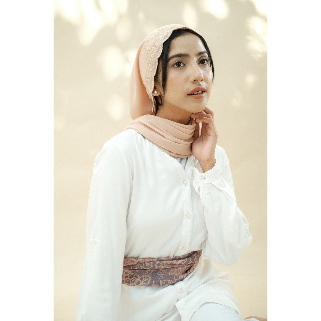 Embroidery HIjab Shawl - Flora - Almond