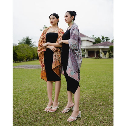 Malek Batik Outer