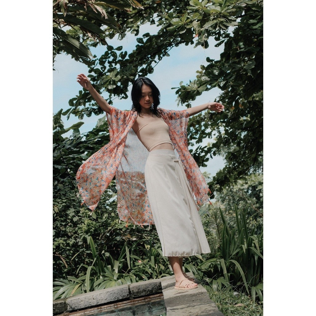 Rasmi Outer