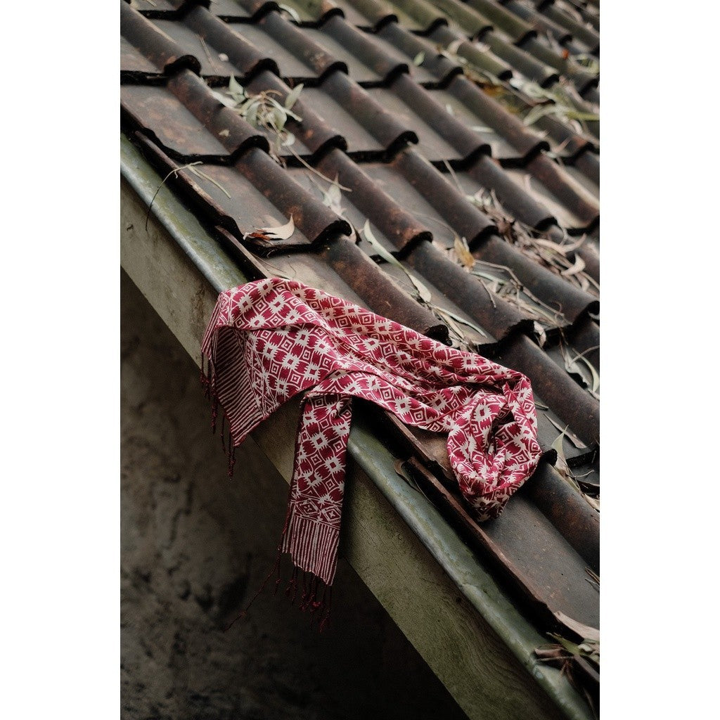 Scarf Batik TCN Kawung 4 Maroon Red