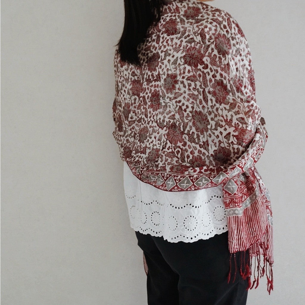 Selendang Sutra Salur Batik 80×180 Putih Ungu 02/Syal/Scarf/Pashmina