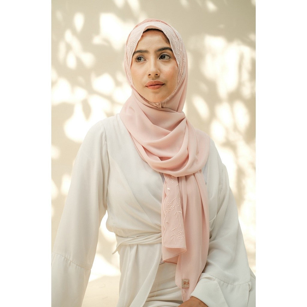 Embroidery HIjab Shawl - Hanna - Blush Pink
