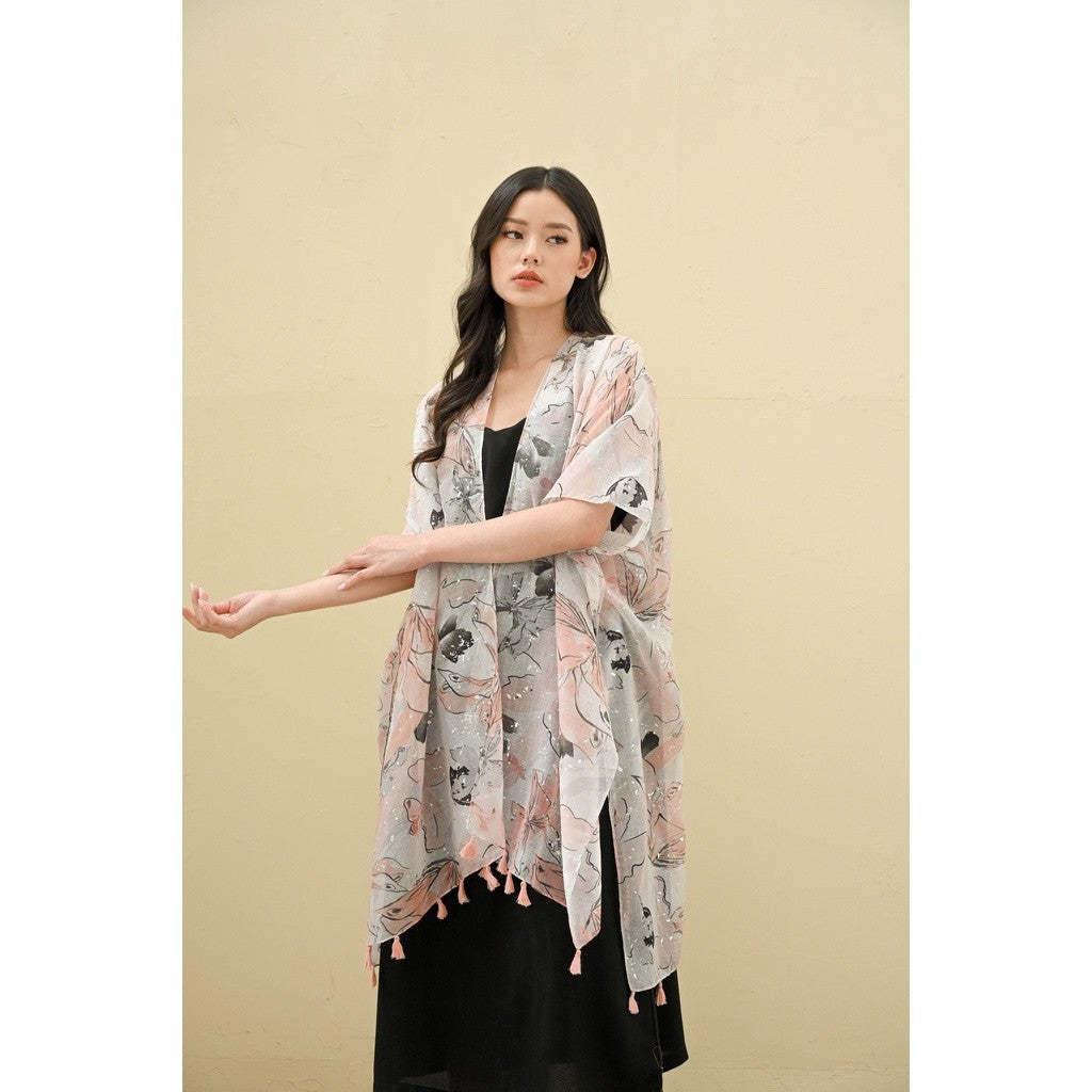 Nayaka in Pink Outer