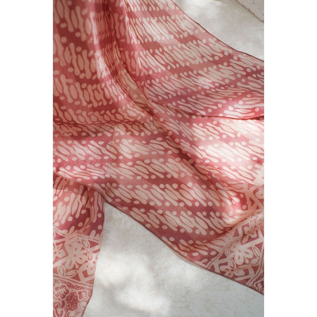 Syal Batik Sutra Parang - Pink - 45