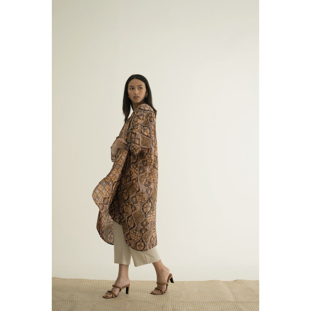 Kirana Batik Outer 37