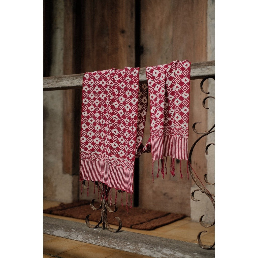 Scarf Batik TCN Kawung 4 Maroon Red
