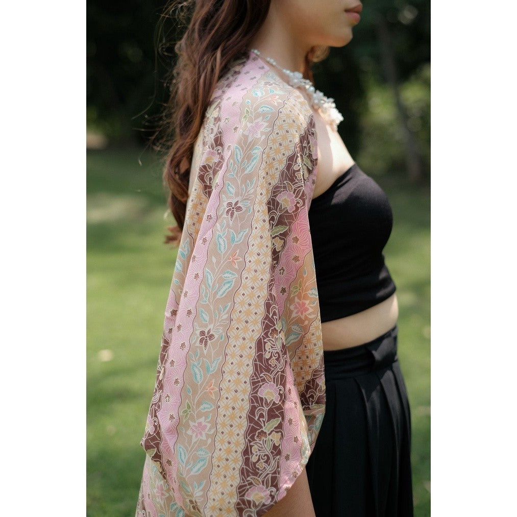 Jenna Batik Outer