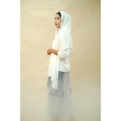 Embroidery HIjab Shawl - Malek - Snow