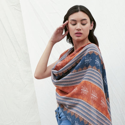 Lyan Shawl
