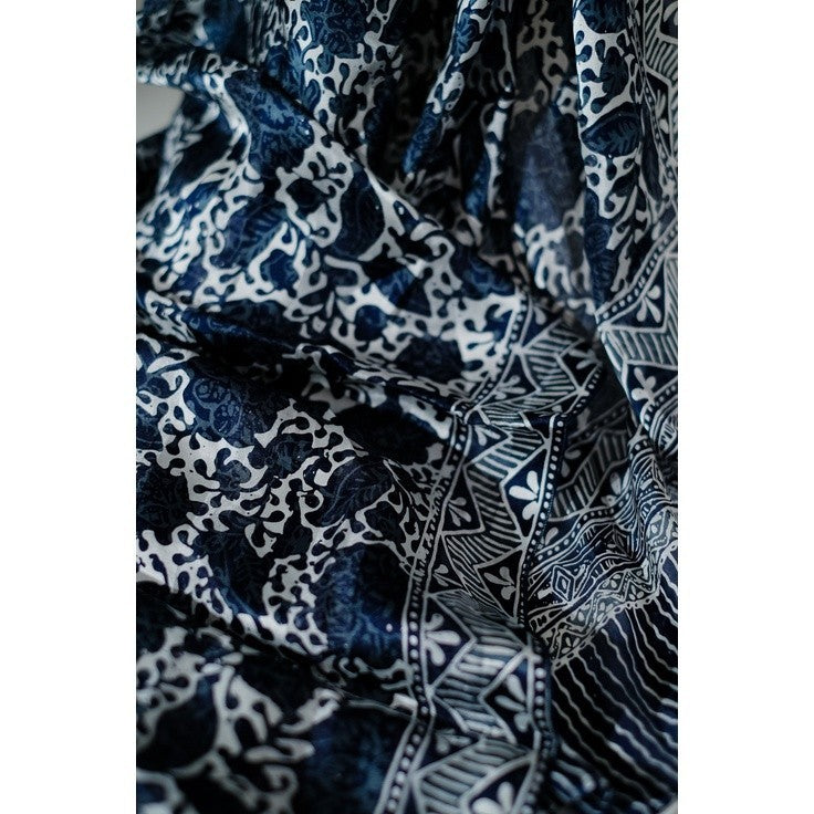 Selendang Batik Sutra Black Blue 01