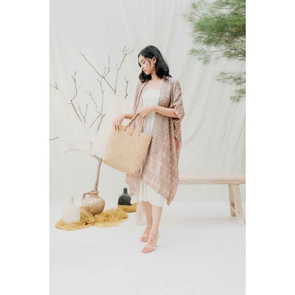 Kirana 56 Outer Kaftan Batik