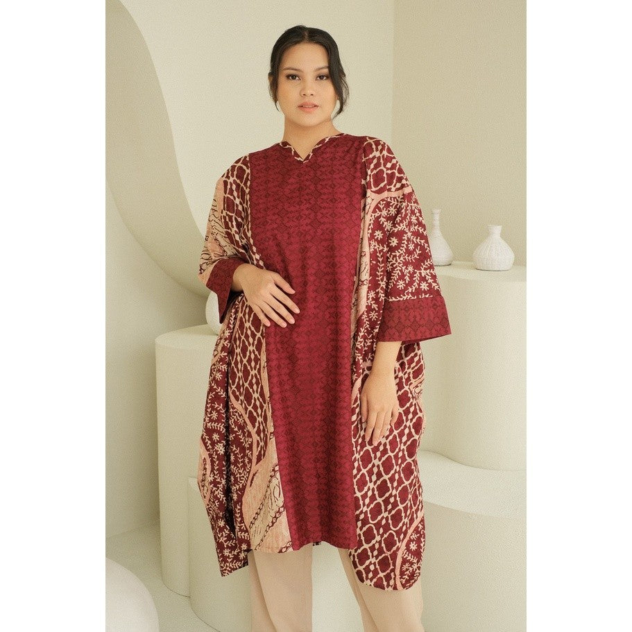 Kaiyana Kaftan Batik Dress - Maroon