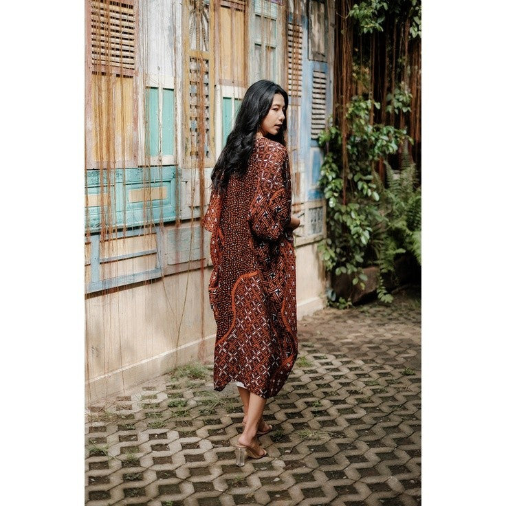 Kirana 58 Outer Kaftan Batik