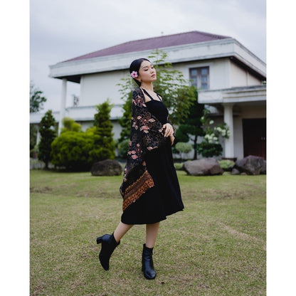 Devi Batik Outer