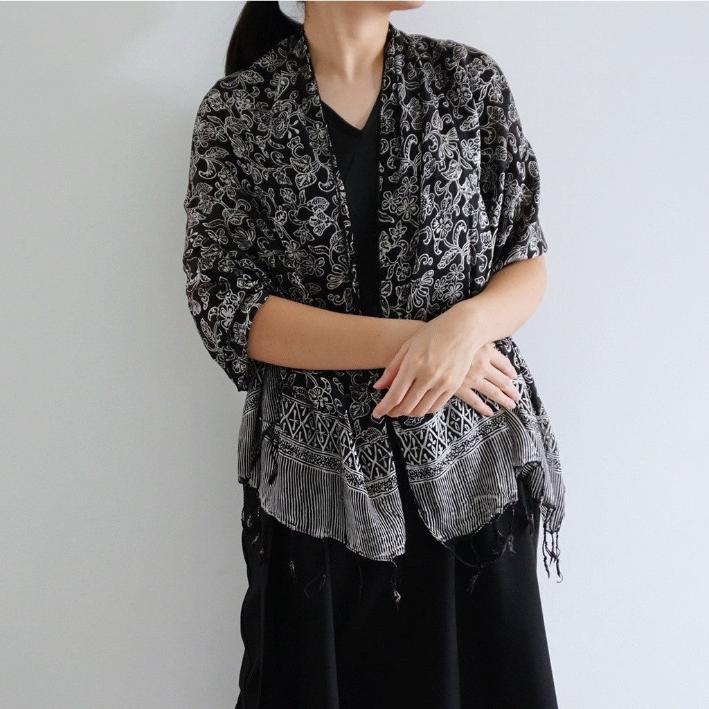 Syal Batik Sutra Black 03