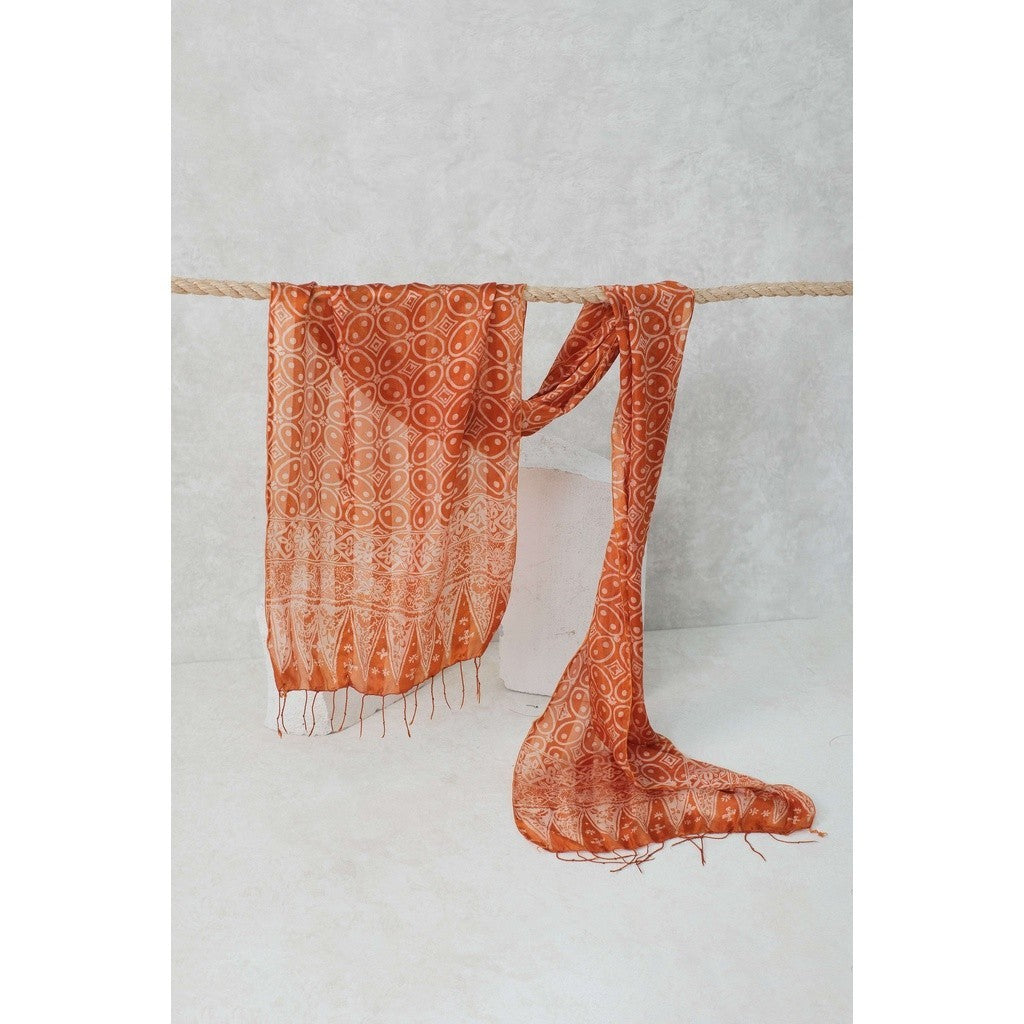 Syal Batik Sutra Kawung kancing - Brown - 45