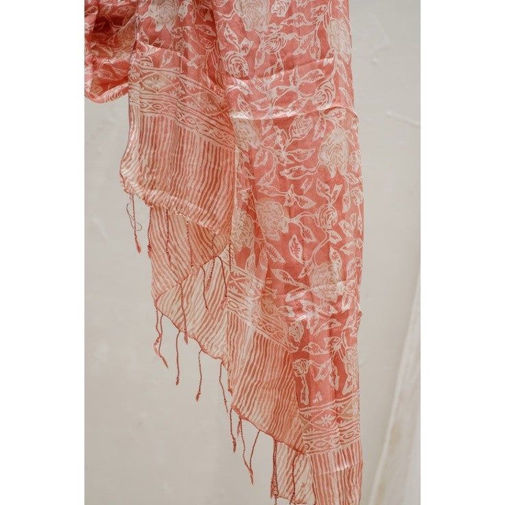 Selendang Batik Sutra Salmon 01