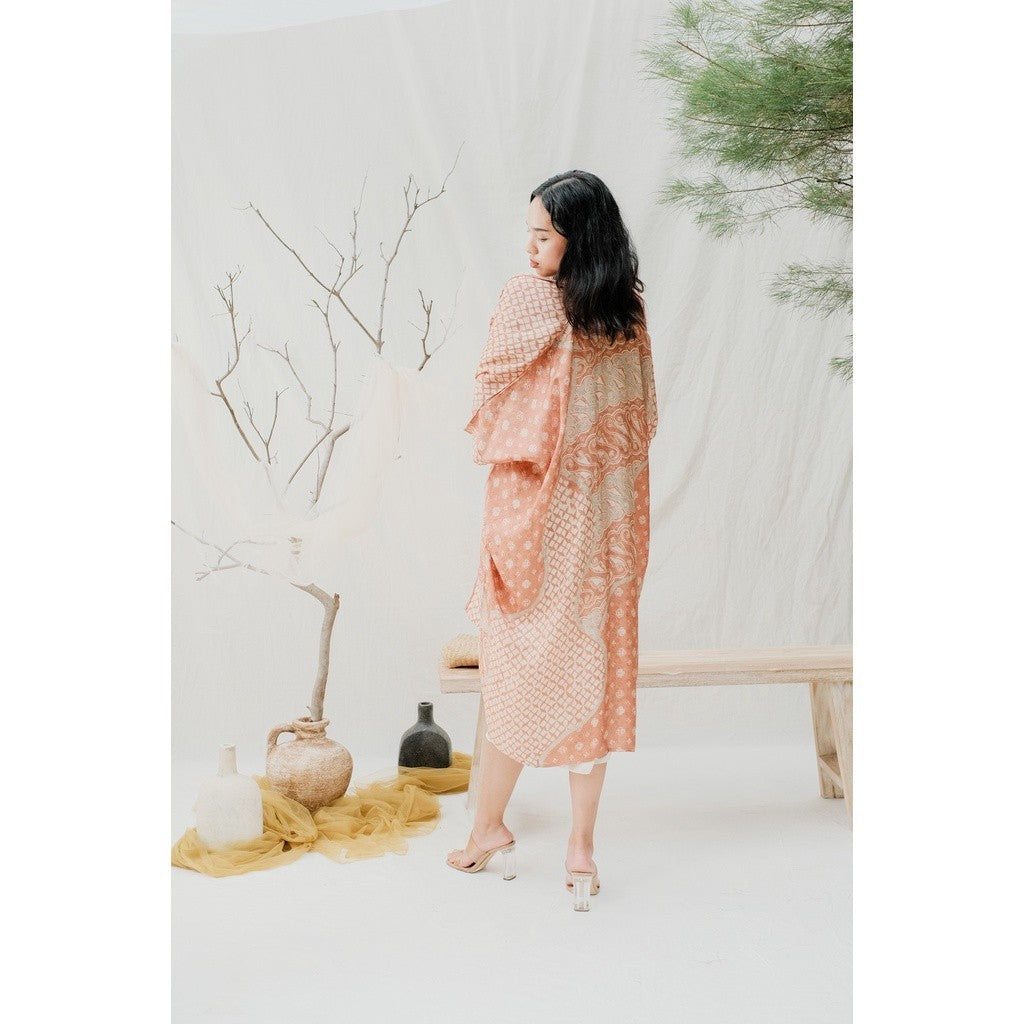 Kirana 57 Outer Kaftan Batik