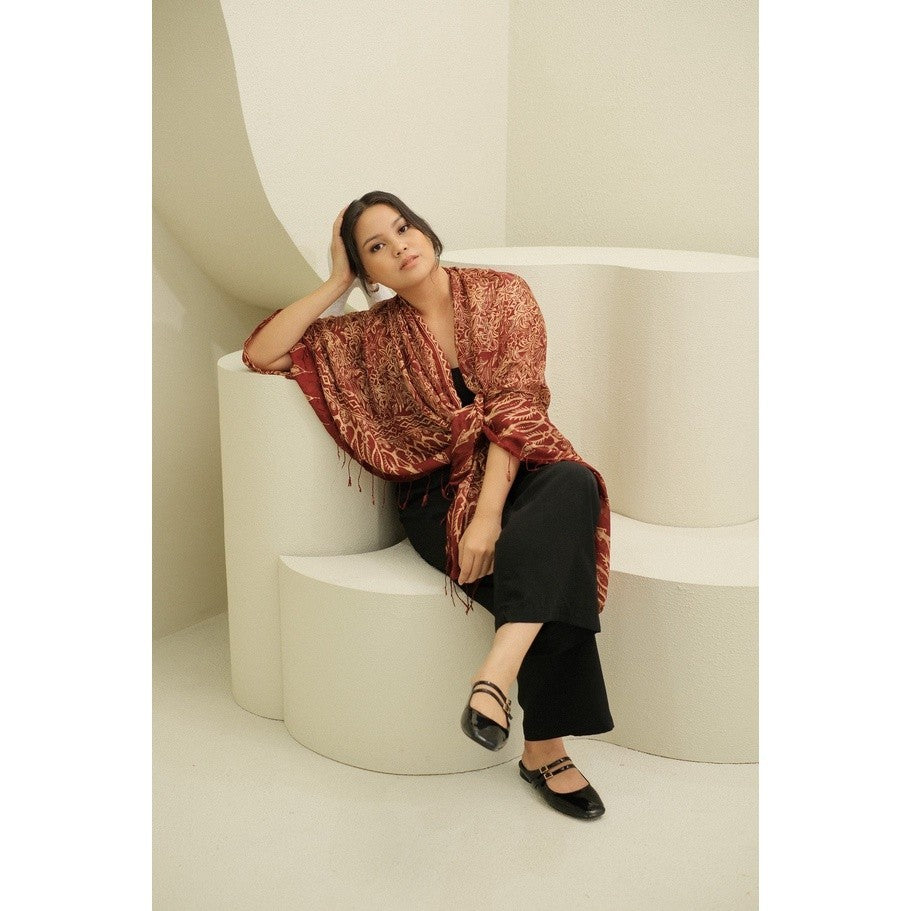 Selendang Batik Sutra Maroon 01