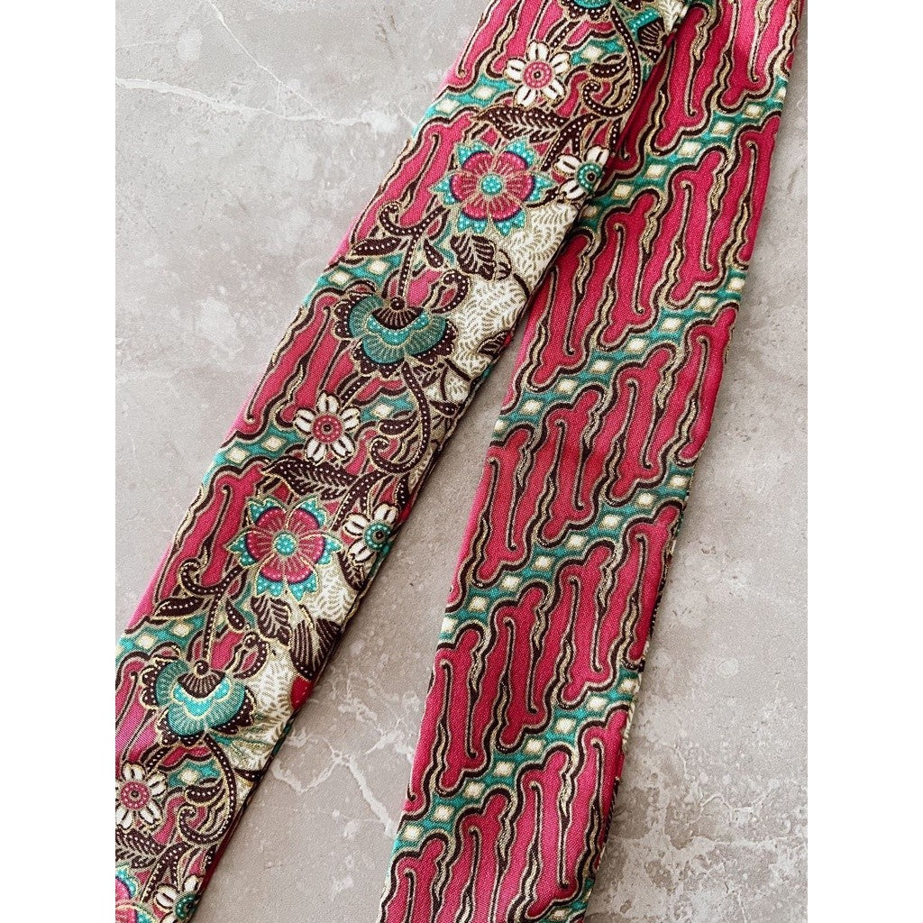 Citra in Green - Twili Pita Syal