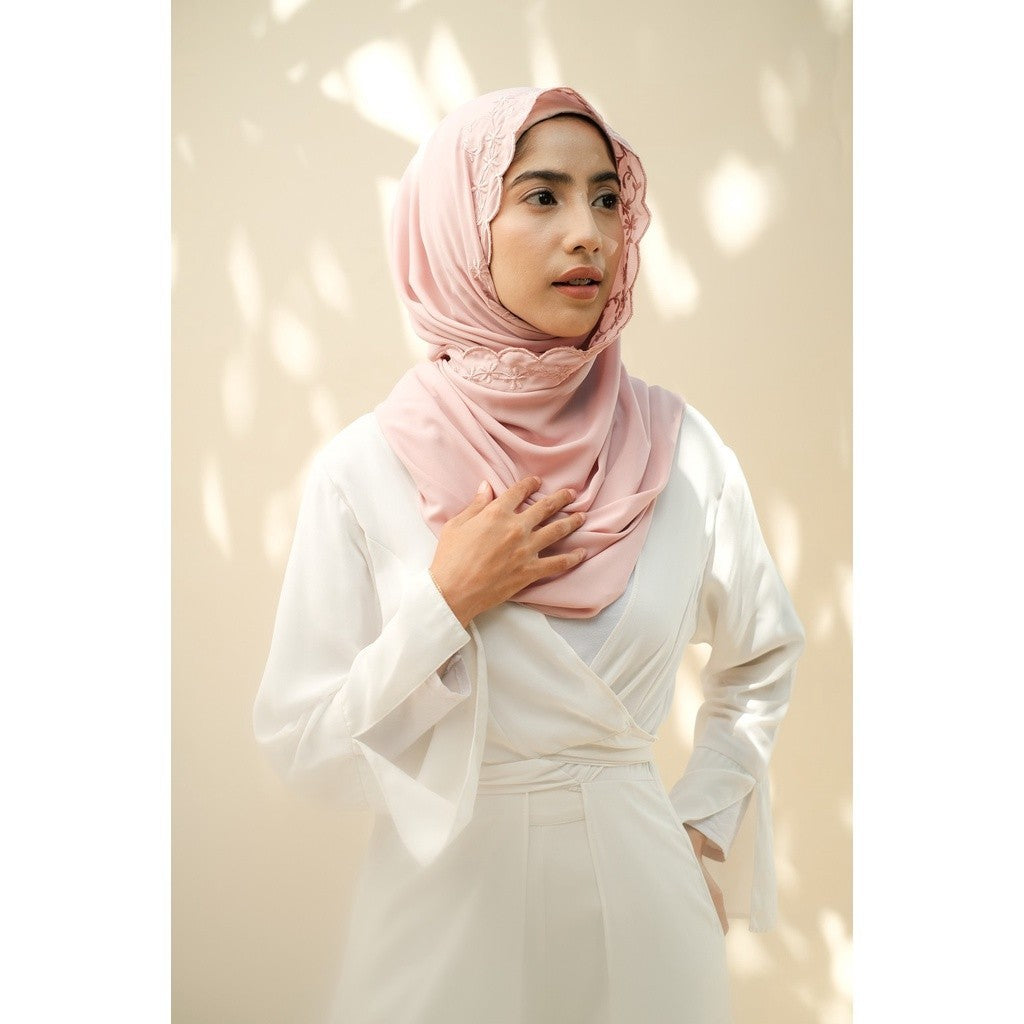 Embroidery Hijab Shawl - Flora - Blush Pink