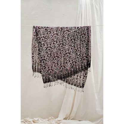 Selendang Batik Sutra Black 03