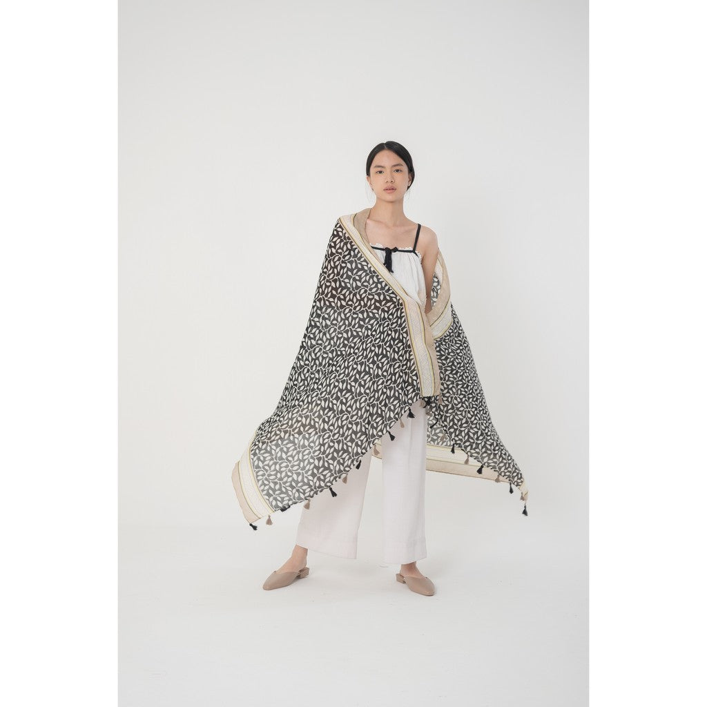 Salma in Black Shawl