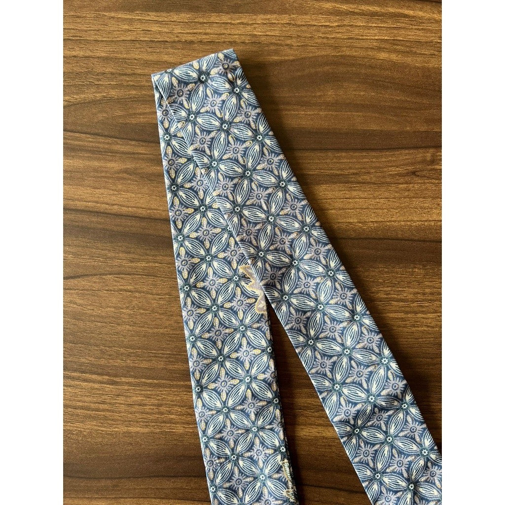 Anisa in Blue - Twili Pita Syal