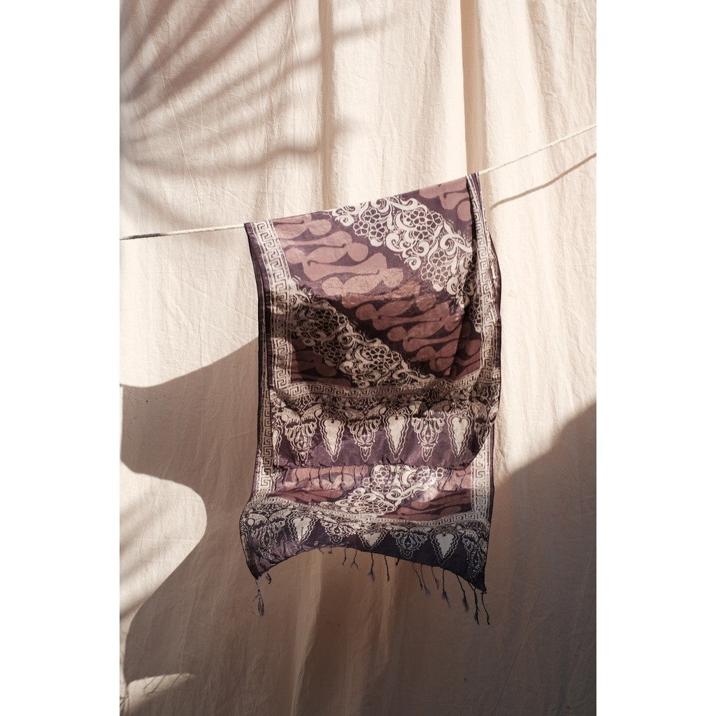 Scarf Batik Bunga Parang - Abu