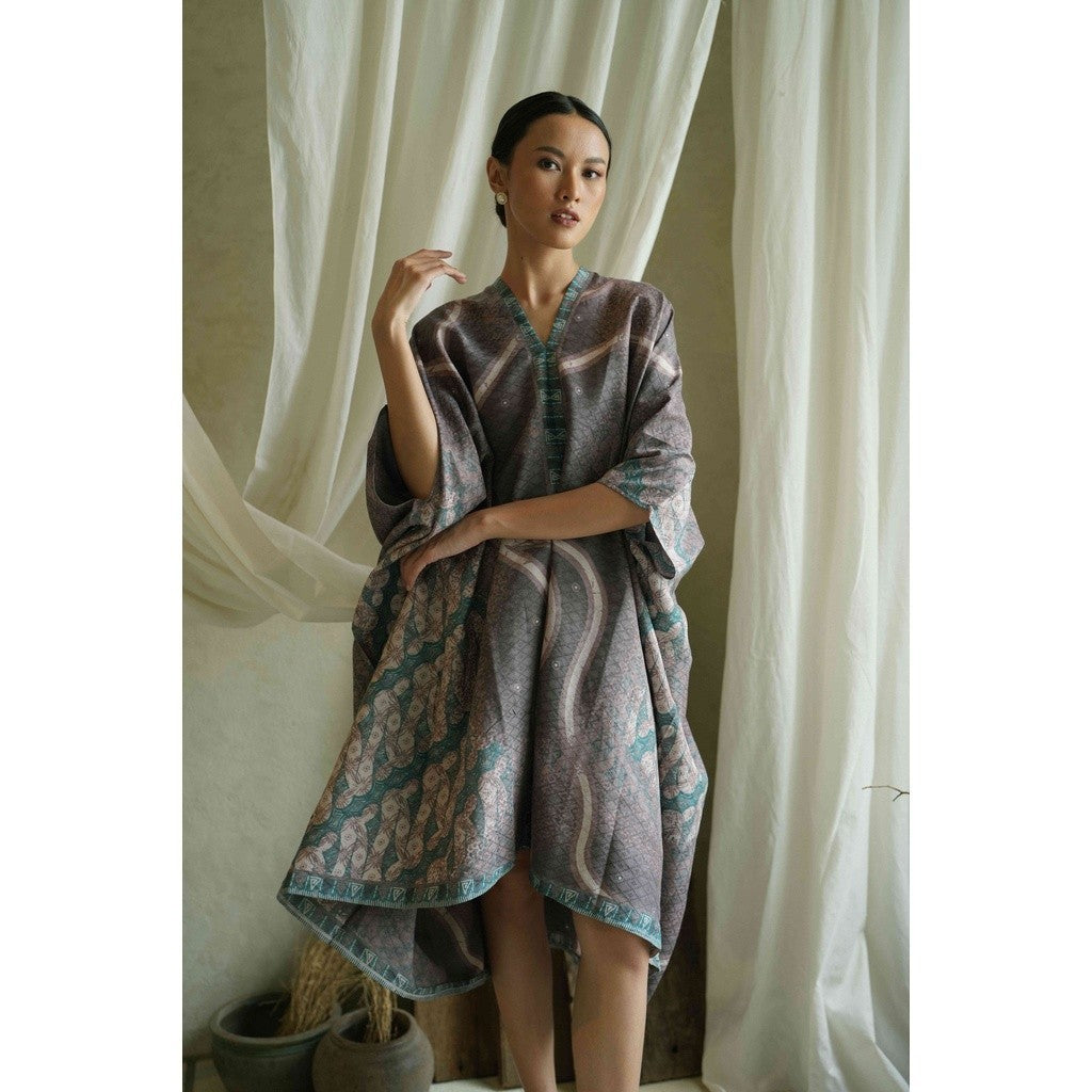 Amira Kaftan Dress Batik 19