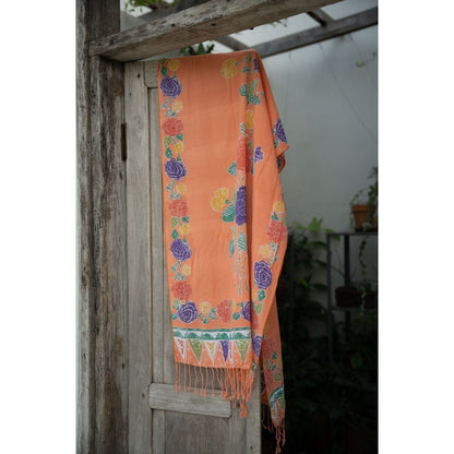 Selendang Batik Encim Plain Peach