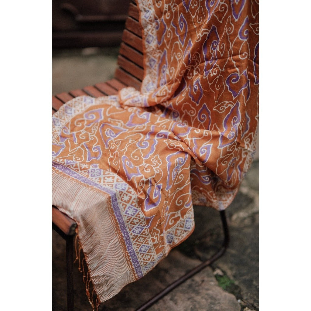 Syal Batik Sutra Gold MM