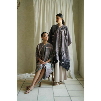 Amira Kaftan Dress Batik 20