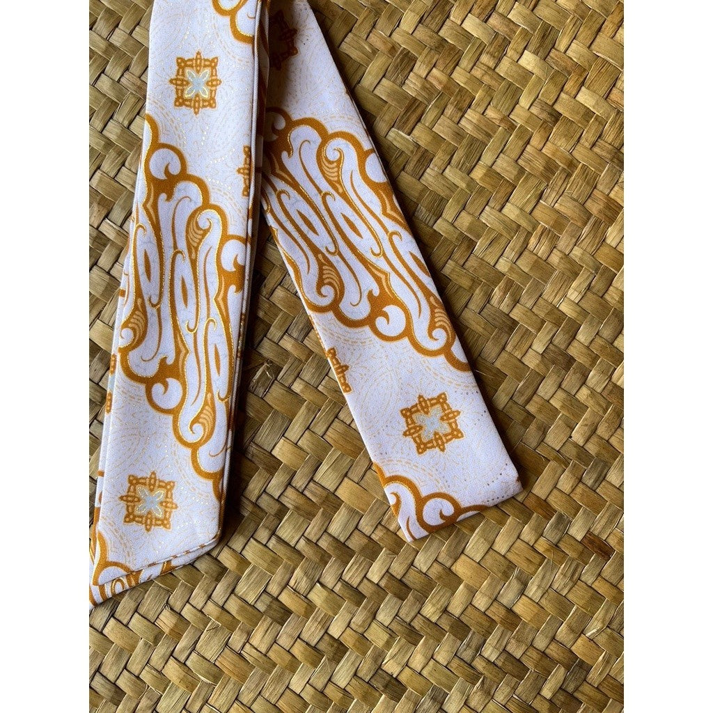 Hawa in White - Twili Pita Syal