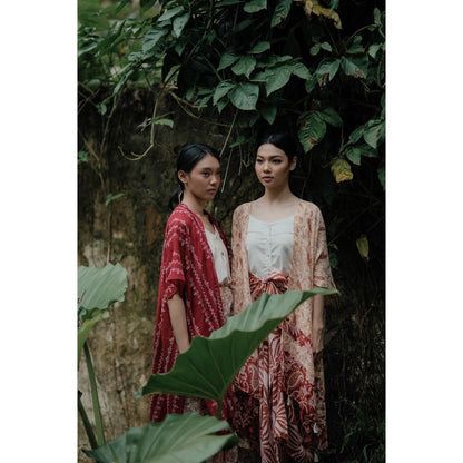 Joya Red Outer