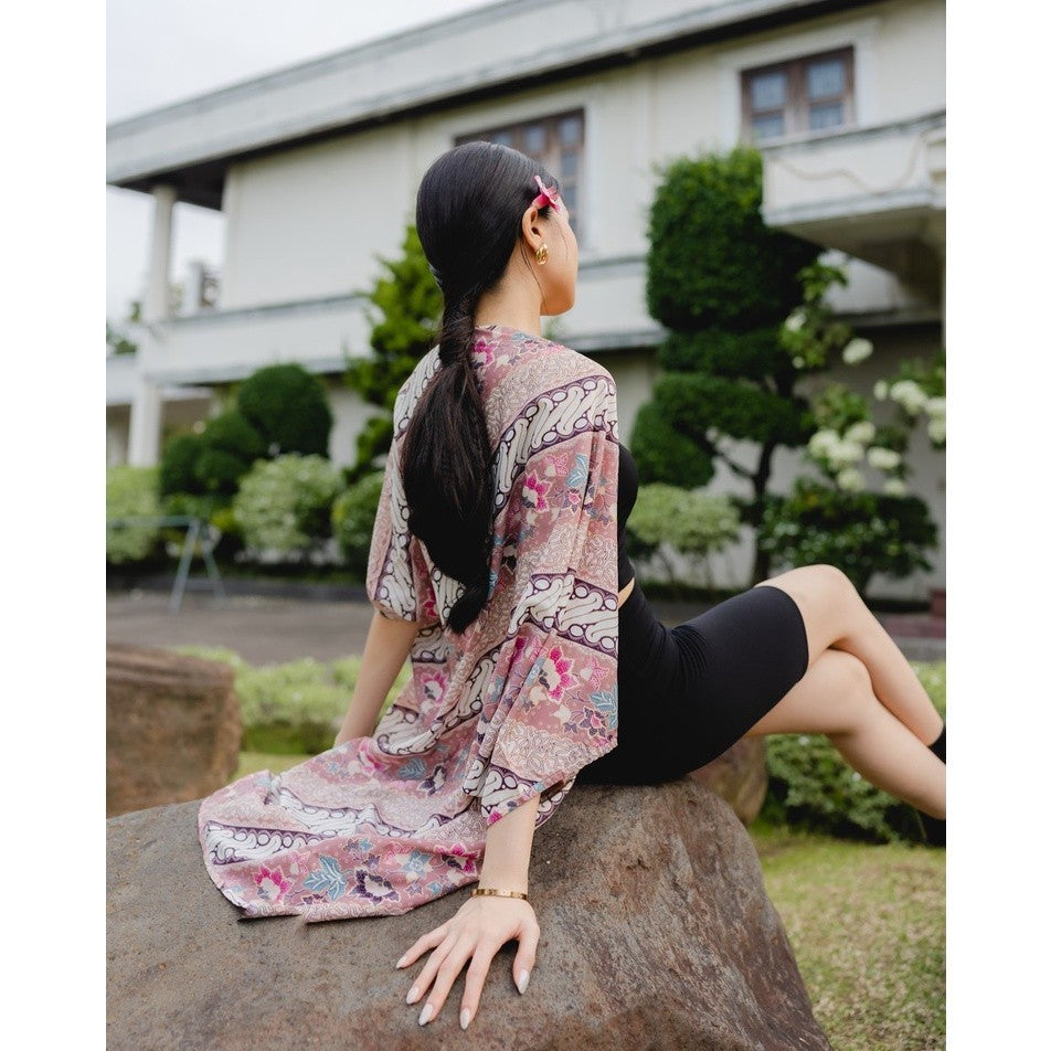 Umi Batik Outer