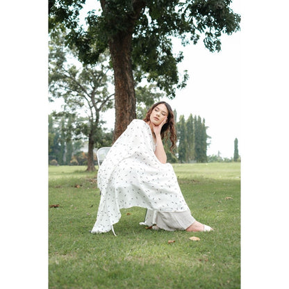 Ghania White Shawl