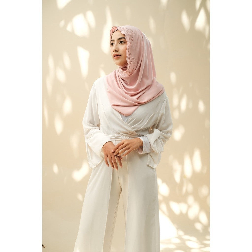Embroidery Hijab Shawl - Flora - Blush Pink
