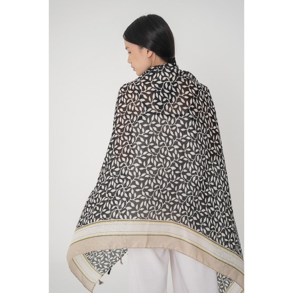 Salma in Black Shawl