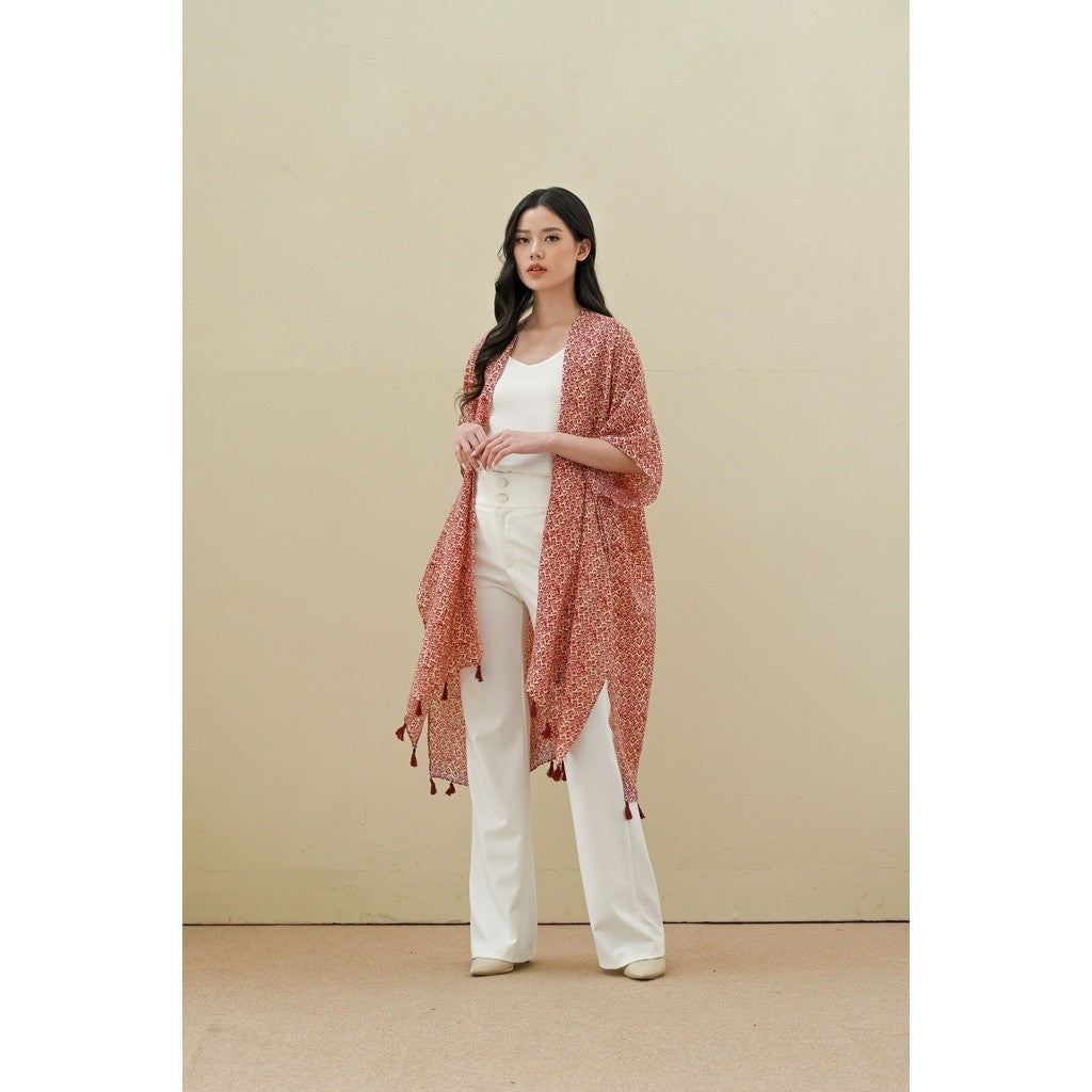 Madam Ko Outer