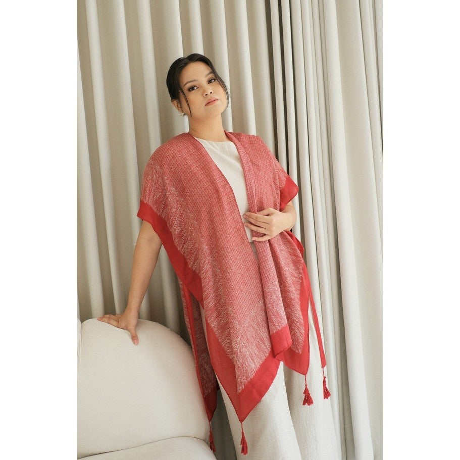 Juri Outer in Red